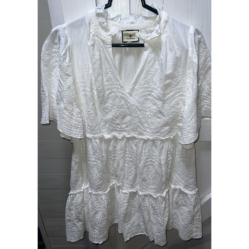 Tuckernuck White Eyelet Crawford Dress Size Medium - Picture 1 of 7